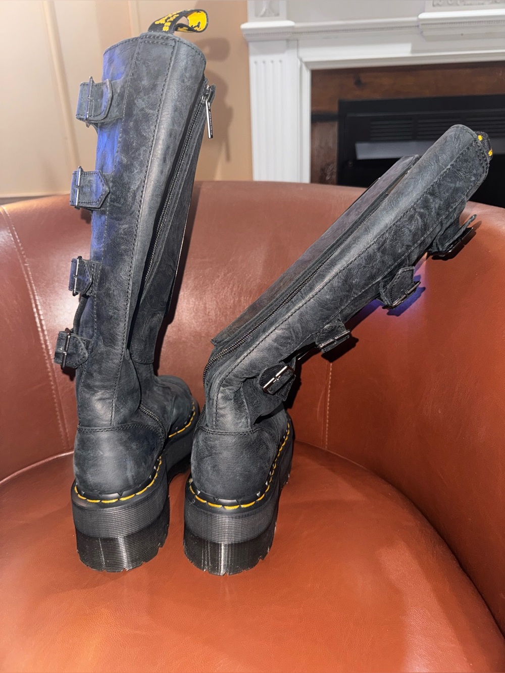 Dr. Martens Jadon Max GRD Hi Buckle Platform Boots Size 7 New Without Box - Picture 3 of 7
